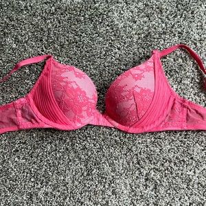 Victoria’s Secret bra